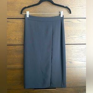 Wilfred pencil skirt with slit. Size 2.
